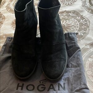 Hogan Women's Black Suede Ankle Boots